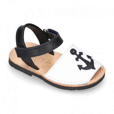 Menorquina Con Velcro En Piel Con Ancla. 19 Blanco