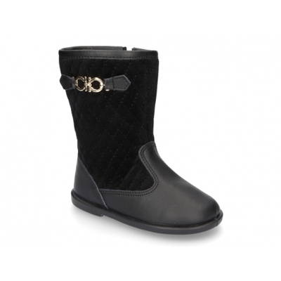Bota Combinada Piel Con Terciopelo Y Detalle De Hebilla. 24 Negro