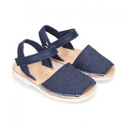 Menorquina Velcro Lona Vaquera Combinada Piel Suave Y Suela Flexible. 18 Jeans características