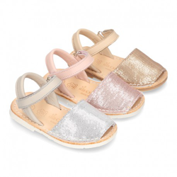 Menorquina Velcro En Piel Extra Suave Con Lentejuelas. 19 Plata en oferta