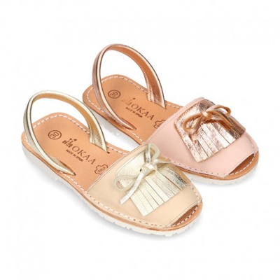 Menorquina Tira Con Flecos En Piel Extra Suave Y Piel Metalizada. 35 Rosa