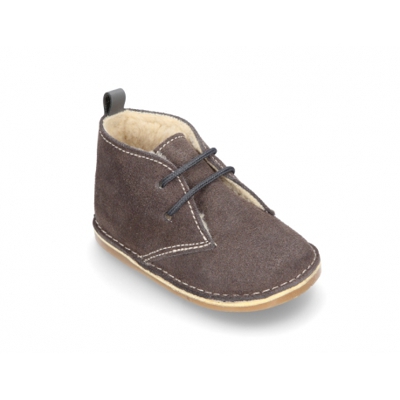 Botita Safari Bebé Con Cordones Y Borrego En Piel Serraje. 16 Gris