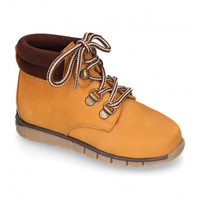 Botita Sport Niños Tipo Montaña Para Vestir. 34 Ocre