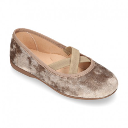 Bailarina Ballet Niña Con Cintas Elásticas Cruzadas En Terciopelo Satinado. 31 Topo precio