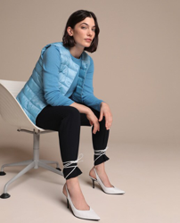 Compra Woman El Corte Inglés - Chaleco Acolchado Ultraligero Embolsable De  Mujer al mejor precio - Shoptize