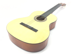 GUITARRA CLASICA CAMBRA MODELO 440 en oferta