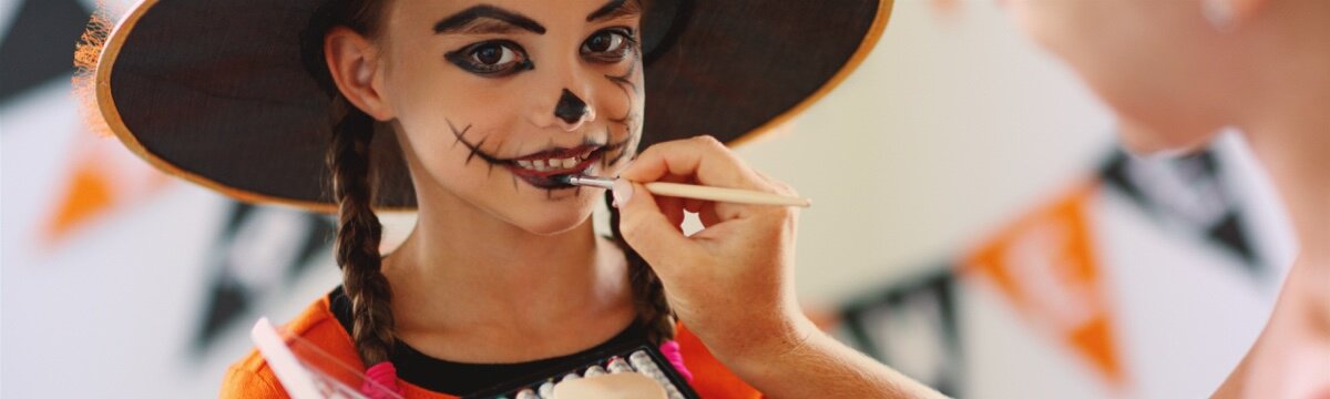 Maquillaje de Halloween original y divertido para mujer