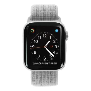 Apple Watch Series 4 Nike+ - boîtier en aluminium argent 40mm - boucle sport coquillage (GPS+Cellular) - bon état