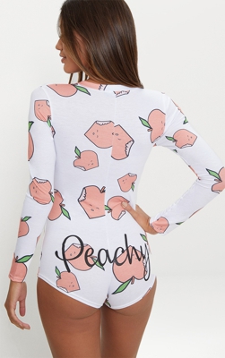 Pyjashort blanc à slogan Peachy, Blanc