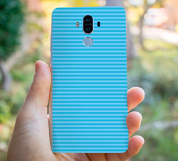 stickers huawei de couleur bleu clair avec des rayures precio