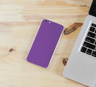 Sticker iphone de couleur violette avec des rayures