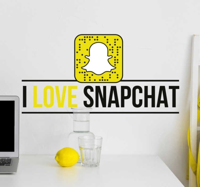 J'aime le sticker mural maison snapchat