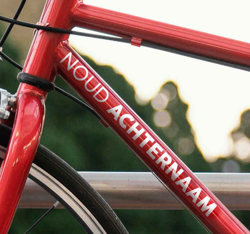 Sticker vélo Nom personnalisable en oferta