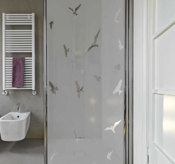 Sticker douche translucide avec oiseaux características