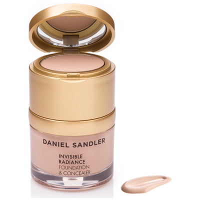 Fond de teint invisible et anti-cernes  Invisible Radiance  de Daniel Sandler - Sand