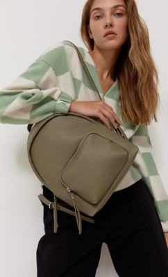 Stradivarius Sac À Dos Fermeture Éclair Kaki 103