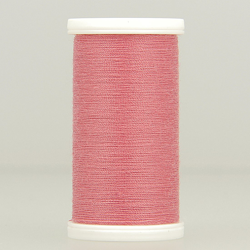 Bobine de fil polyester recyclé rose moyen características