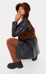 Sac en fausse fourrure marron clair à damier, Marron Clair en oferta