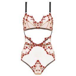 EDGE O' BEYOND body Charlotte