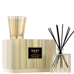NEST Fragrances Birchwood Pine Classic Candle and Diffuser Set en oferta