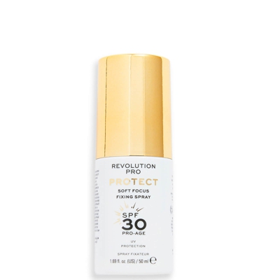 Revolution Beauty Pro Protect Soft Focus Fixing Spray SPF30