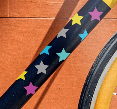 Autocollant Velo sticker d'étoiles colorées