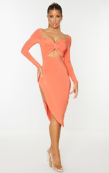 Robe mi-longue moulante orange à découpe et buste torsadé, Orange en oferta