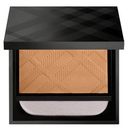 Burberry Matte Glow Compact Powder 15g (Various Shades) - 60 Medium Warm en oferta