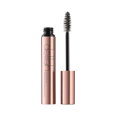 Mascara Volumising and Defining delilah - Carbon 7,5 ml