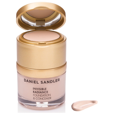Fond de teint invisible et anti-cernes  Invisible Radiance  de Daniel Sandler - Sand