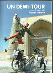 UN DEMI-TOUR Japon - France à vélo características