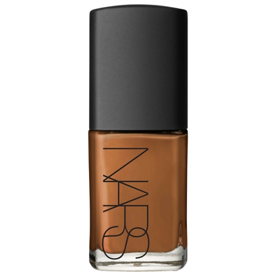 Fond de teint brillance pure NARS Cosmetics (nuances variées) - Manaus