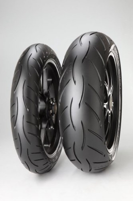 'Metzeler Sportec M5 Interact ( 160/60 ZR17 TL (69W) roue arrière, M/C )'