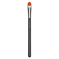 MAC 195 Concealer Brush en oferta