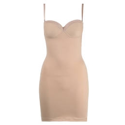 TRIUMPH robe sculptante True Shape Sensation