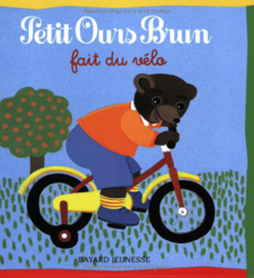 Petit Ours Brun fait du vélo en oferta
