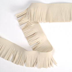 Galon frange imitation daim écrue 50 mm en oferta