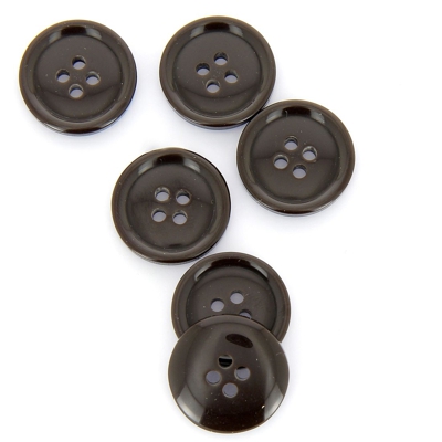 Boutons ronds 4 trous marron 20 mm