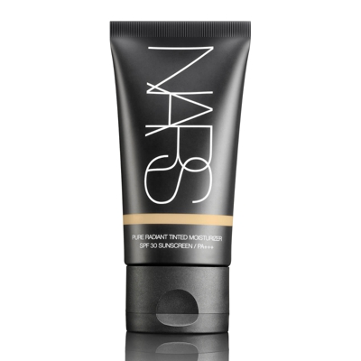Hydratant tinté Pure Radiant de NARS Cosmetics  SPF30/PA +++ (Plusieurs teintes) - Finland