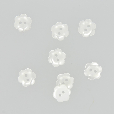 Boutons forme petite fleur blanc 13 mm