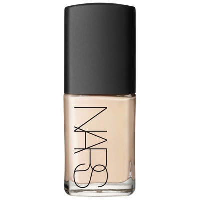 Fond de teint brillance pure NARS Cosmetics (nuances variées) - Siberia