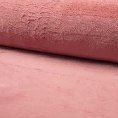 Fausse fourrure unie poils courts rose