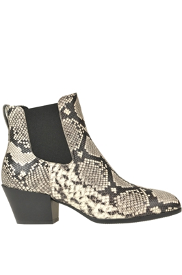 H401 Chelsea ankle boots