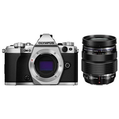 Kit Fotocamera Digitale Mirrorless OM-D E-M5 Mark II Argento Sensore Live MOS 16,1 MP Full HD + Obiettivo M. Zuiko ED 12-40mm