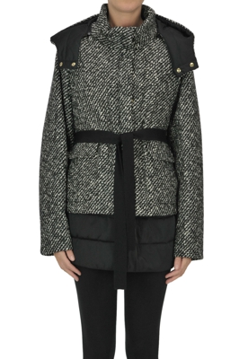 Eco-friendly down jacket with herringbone insert