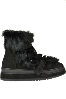 Suede and fur boots