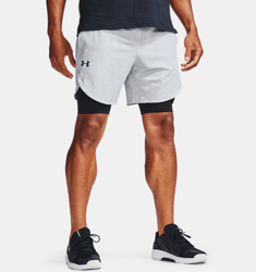 Short UA Stretch Woven da uomo características