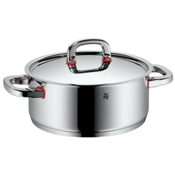 Tegame Premium One In Acciaio Cromargan Cm 24. Il Tegame È Graduato Internamente, Dotato Di Bordo Versatore E Impilabile. Tutti I Manici Hanno Tecnologia Cool+. Coperchio Compreso Nella Confezione en oferta