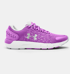 Scarpe da corsa Grade School UA Charged Rogue 2 en oferta