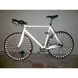 Pellicola adesiva rifrangente scotchlite 3M? serie 580 colore nero (rifrange in bianco) Larghezza - 1220mm precio